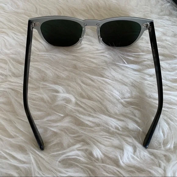 Wildfox ultra Fox matte silver sunglasses Smart Fox Sunglasses | Rosewater – Wildfox Couture main image 3